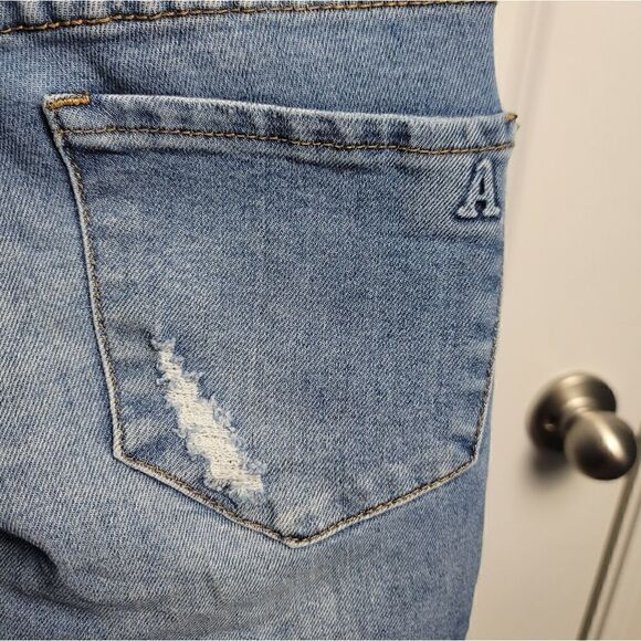 ARTICLES OF SOCIETY Distressed Jeans - Picture 7 of 11